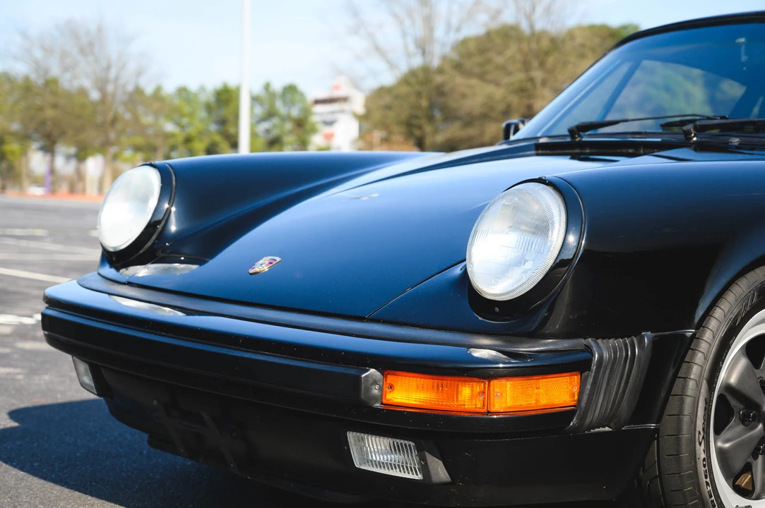 1988 Porsche 911 Carrera 3.2 - Image 28 of 31