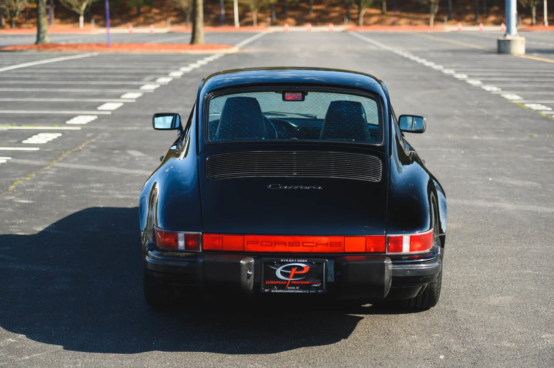 1988 Porsche 911 Carrera 3.2 - Image 16 of 31