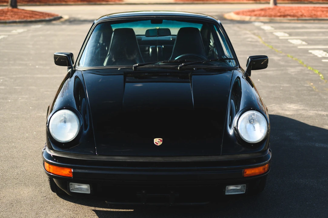 1988 Porsche 911 Carrera 3.2 - Image 8 of 31