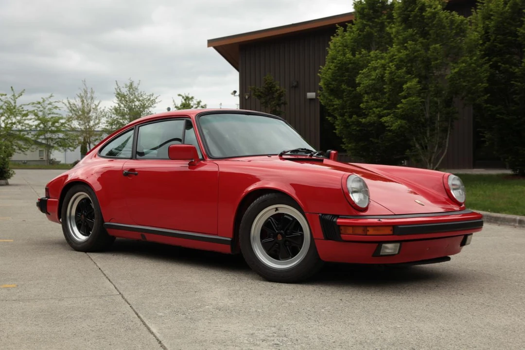 1988 Porsche 911 Carrera 3.2 - Image 3 of 31