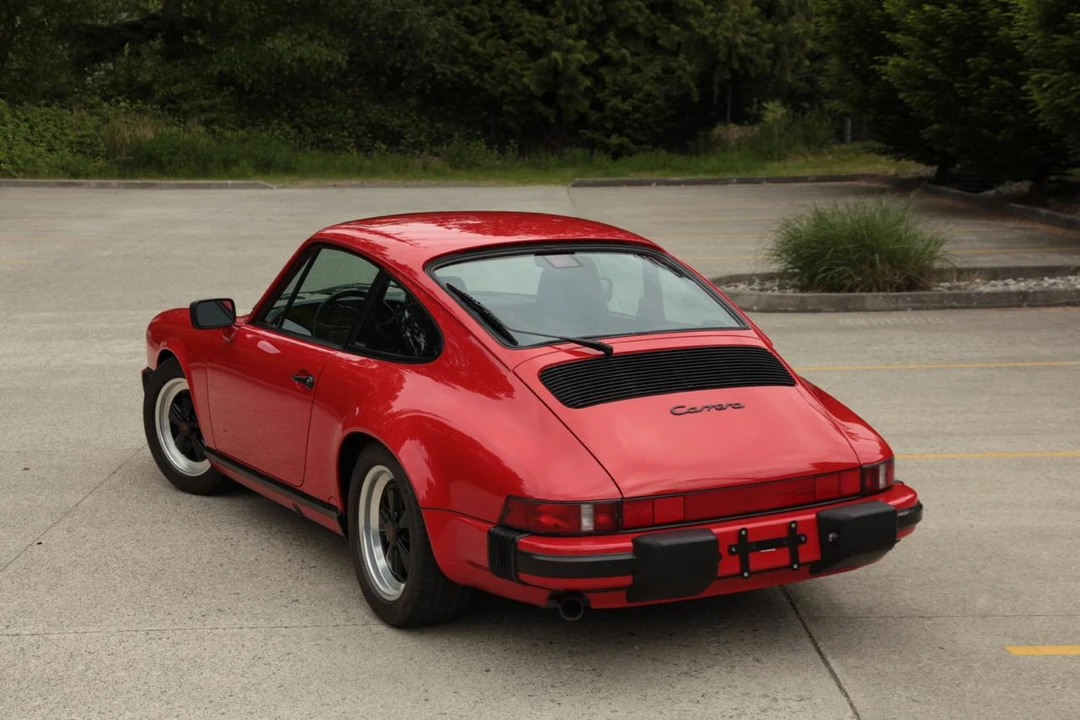 1988 Porsche 911 Carrera 3.2 - Image 20 of 31