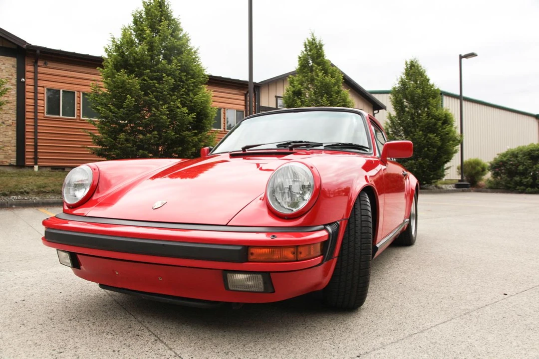 1988 Porsche 911 Carrera 3.2 - Image 29 of 31