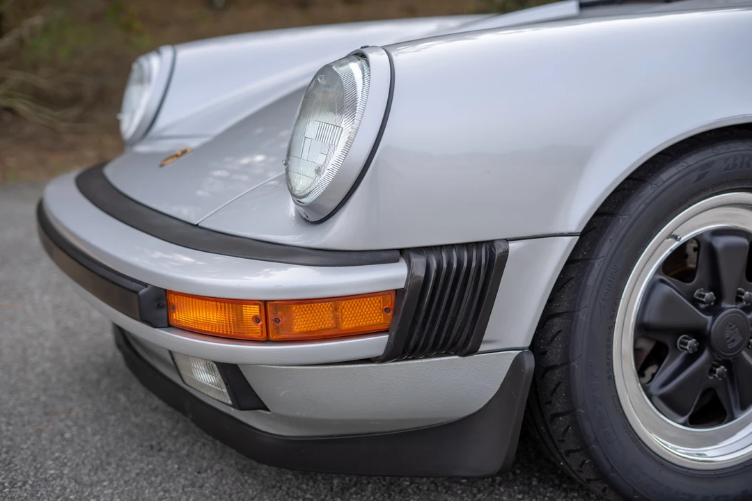 1988 Porsche 911 Carrera 3.2 - Image 30 of 31