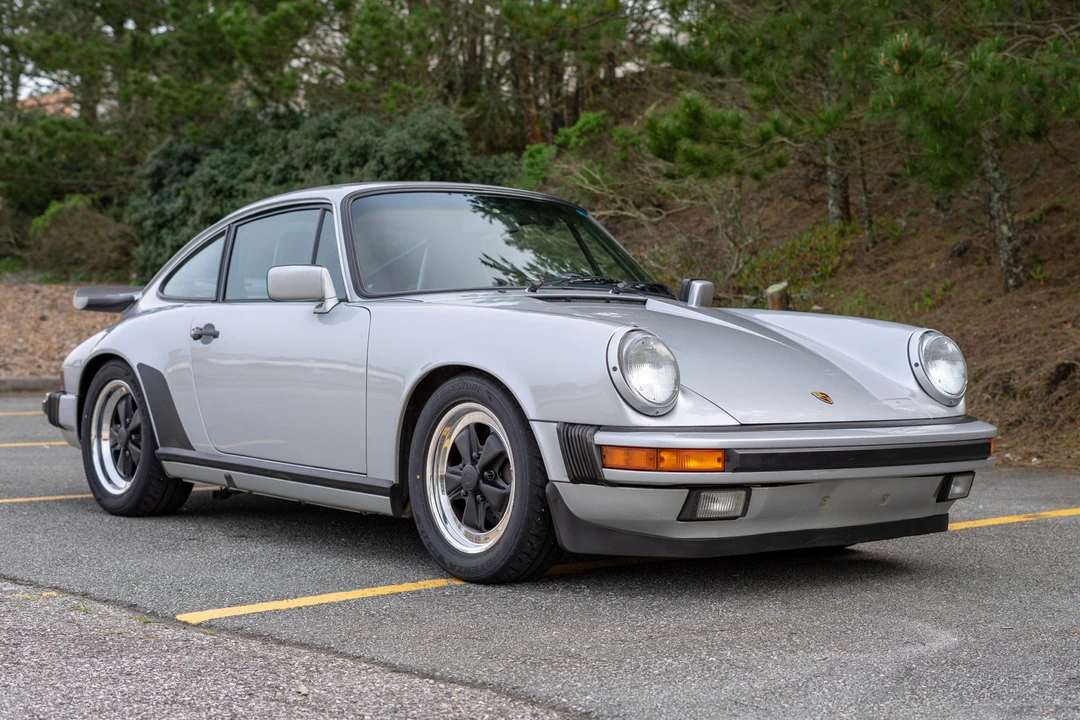 1988 Porsche 911 Carrera 3.2 - Image 2 of 31