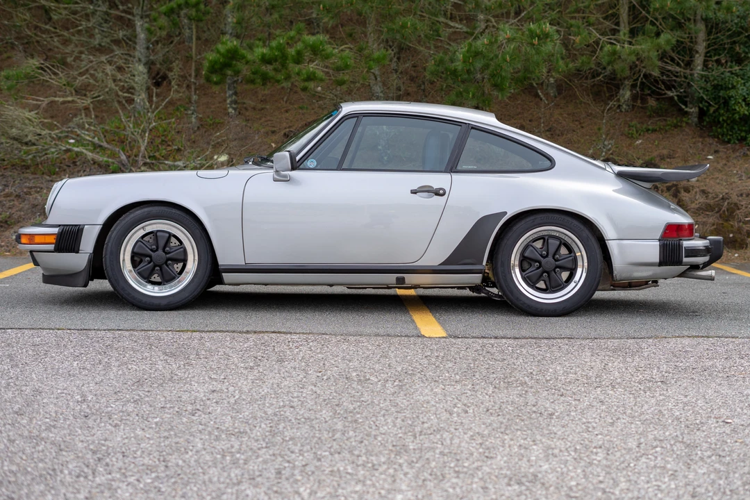 1988 Porsche 911 Carrera 3.2 - Image 13 of 31