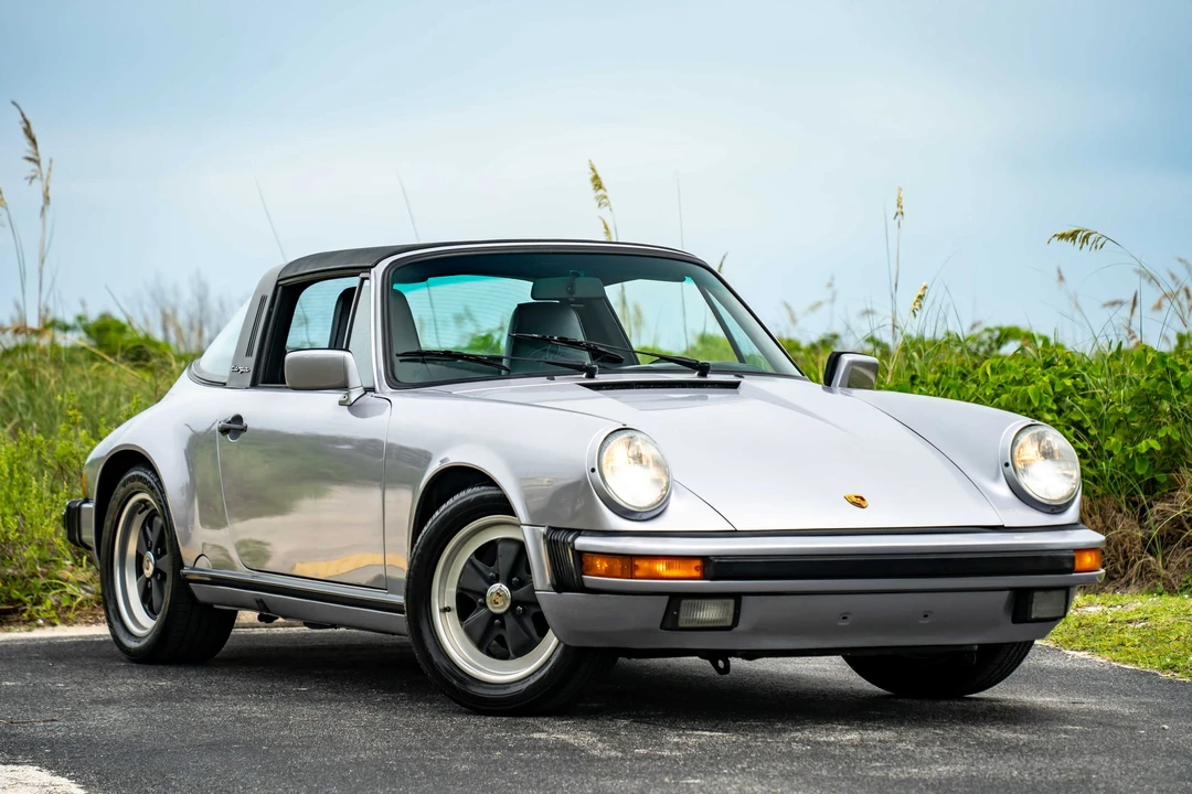 1988 Porsche 911 Carrera 3.2 - Image 23 of 31