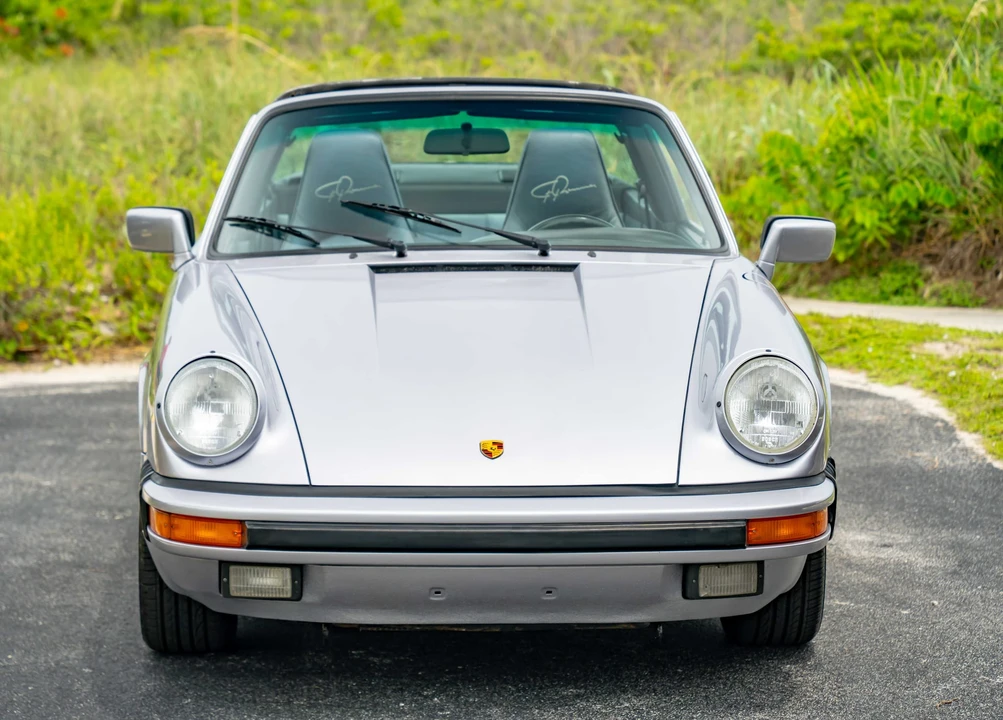 1988 Porsche 911 Carrera 3.2 - Image 28 of 31