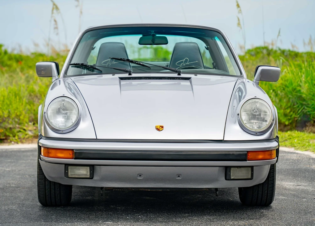 1988 Porsche 911 Carrera 3.2 - Image 27 of 31