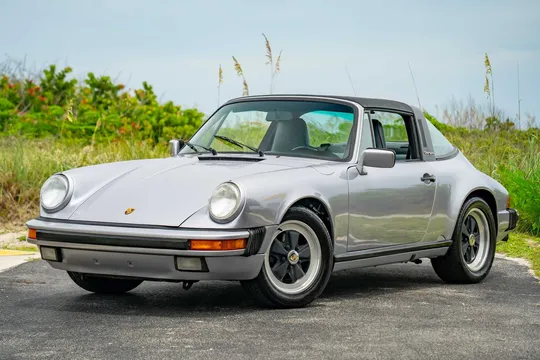 1988 Porsche 911 Carrera Targa Commemorative Edition