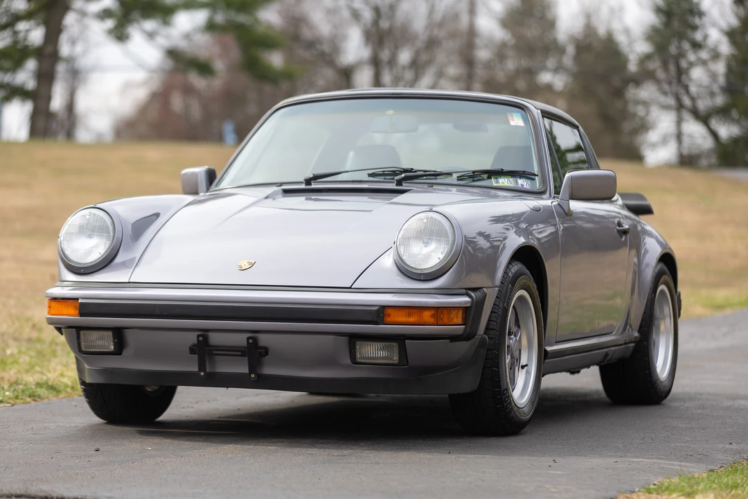 1988 Porsche 911 Carrera 3.2 - Image 2 of 31