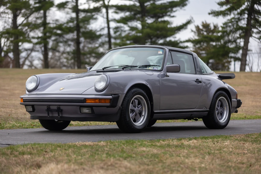 1988 Porsche 911 Carrera 3.2 - Image 5 of 31