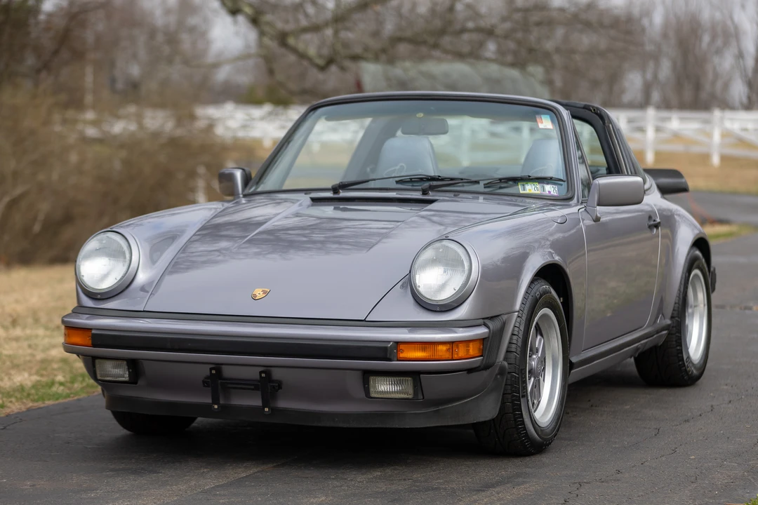 1988 Porsche 911 Carrera 3.2 - Image 28 of 31