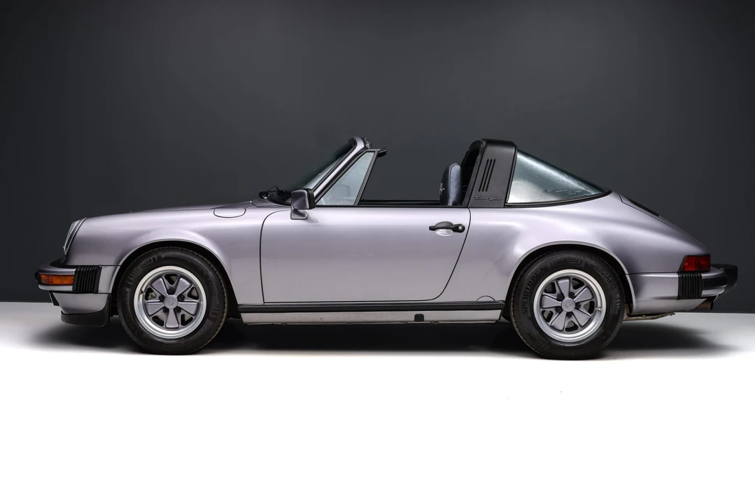 1988 Porsche 911 Carrera 3.2 - Image 19 of 31