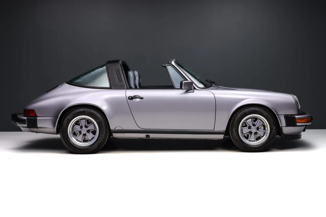 1988 Porsche 911 Carrera 3.2 - Image 27 of 31