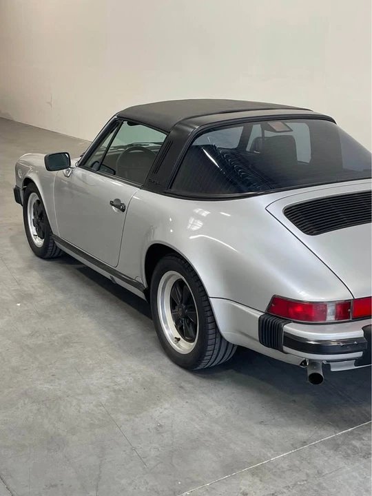1988 Porsche 911 Carrera 3.2 - Image 3 of 7