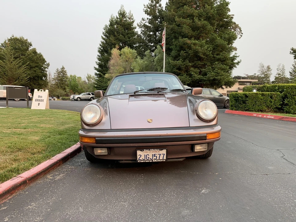 1988 Porsche 911 Carrera 3.2 - Image 4 of 31
