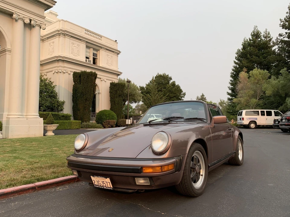 1988 Porsche 911 Carrera 3.2 - Image 3 of 31