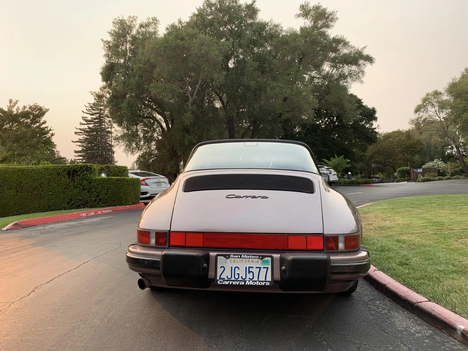 1988 Porsche 911 Carrera 3.2 - Image 15 of 31
