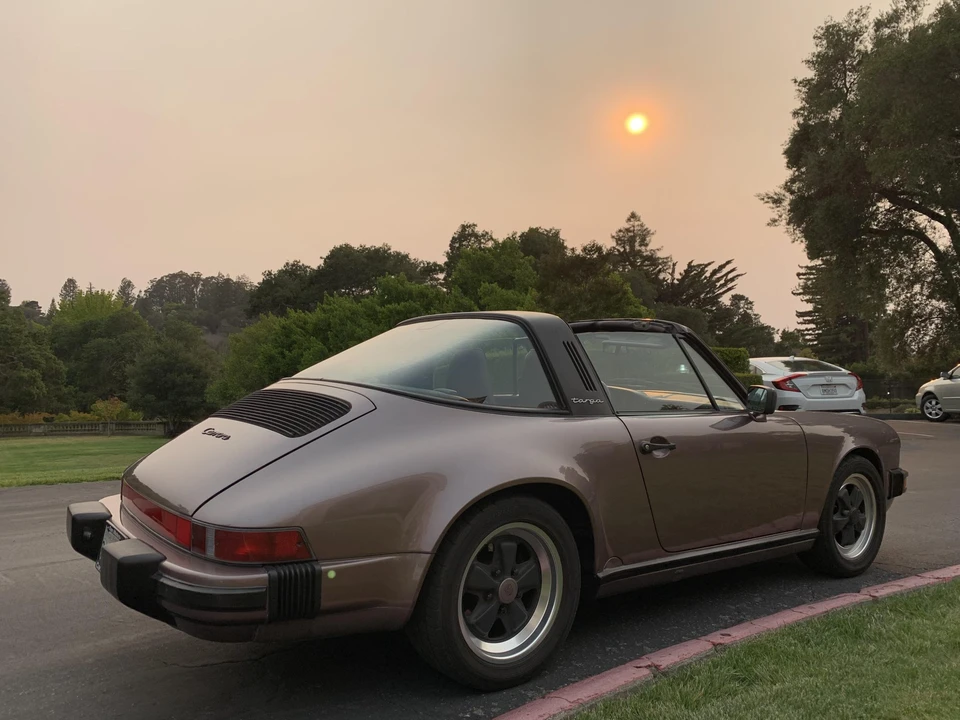 1988 Porsche 911 Carrera 3.2 - Image 14 of 31