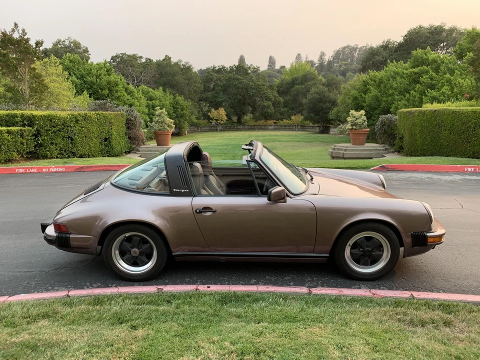 1988 Porsche 911 Carrera 3.2 - Image 12 of 31