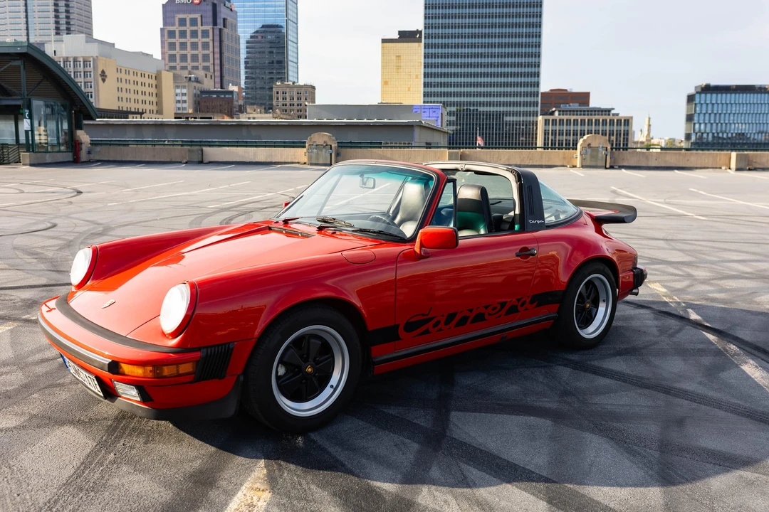 1988 Porsche 911 Carrera 3.2 - Image 2 of 31