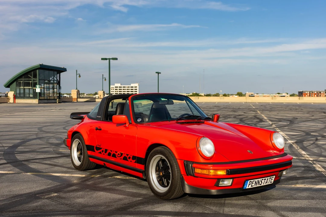 1988 Porsche 911 Carrera 3.2 - Image 4 of 31