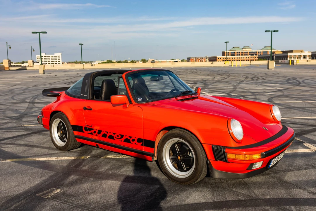 1988 Porsche 911 Carrera 3.2 - Image 5 of 31