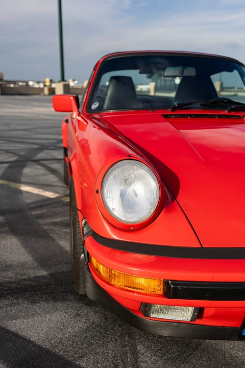 1988 Porsche 911 Carrera 3.2 - Image 26 of 31