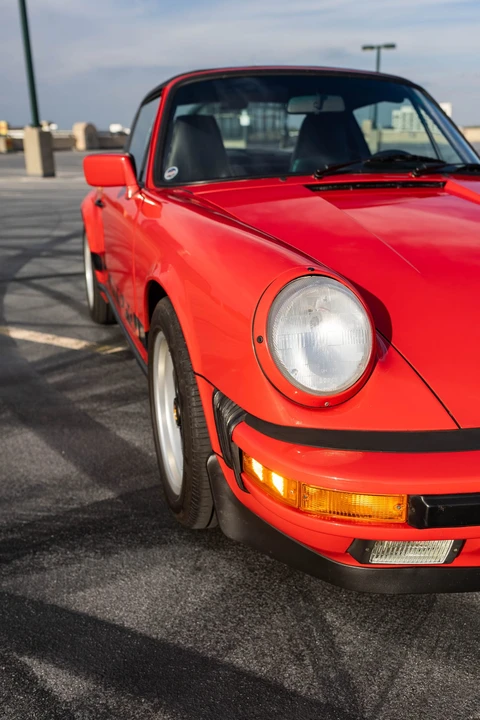 1988 Porsche 911 Carrera 3.2 - Image 25 of 31
