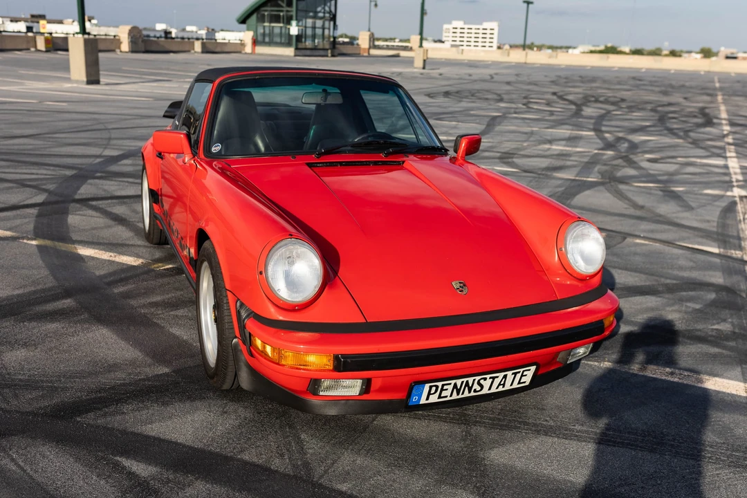 1988 Porsche 911 Carrera 3.2 - Image 13 of 31