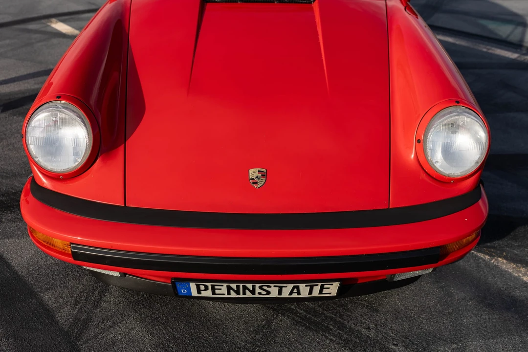 1988 Porsche 911 Carrera 3.2 - Image 27 of 31