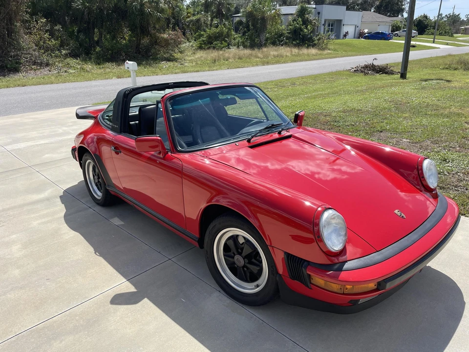 1988 Porsche 911 Carrera 3.2 - Image 26 of 31