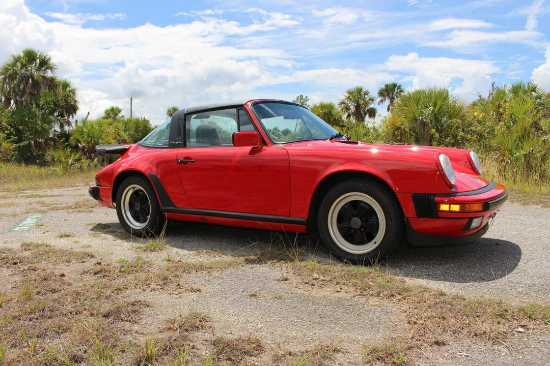 1988 Porsche 911 Carrera 3.2 - Image 21 of 31