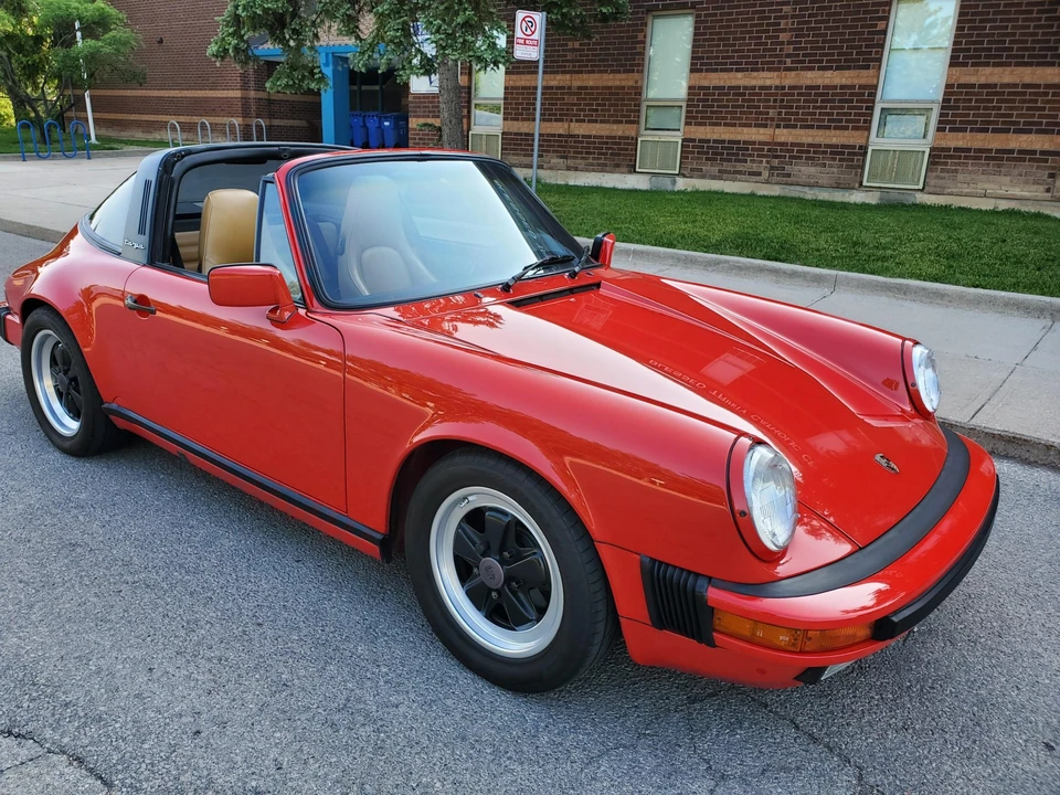 1988 Porsche 911 Carrera 3.2 - Image 24 of 31