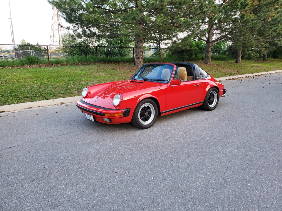 1988 Porsche 911 Carrera 3.2 - Image 4 of 31