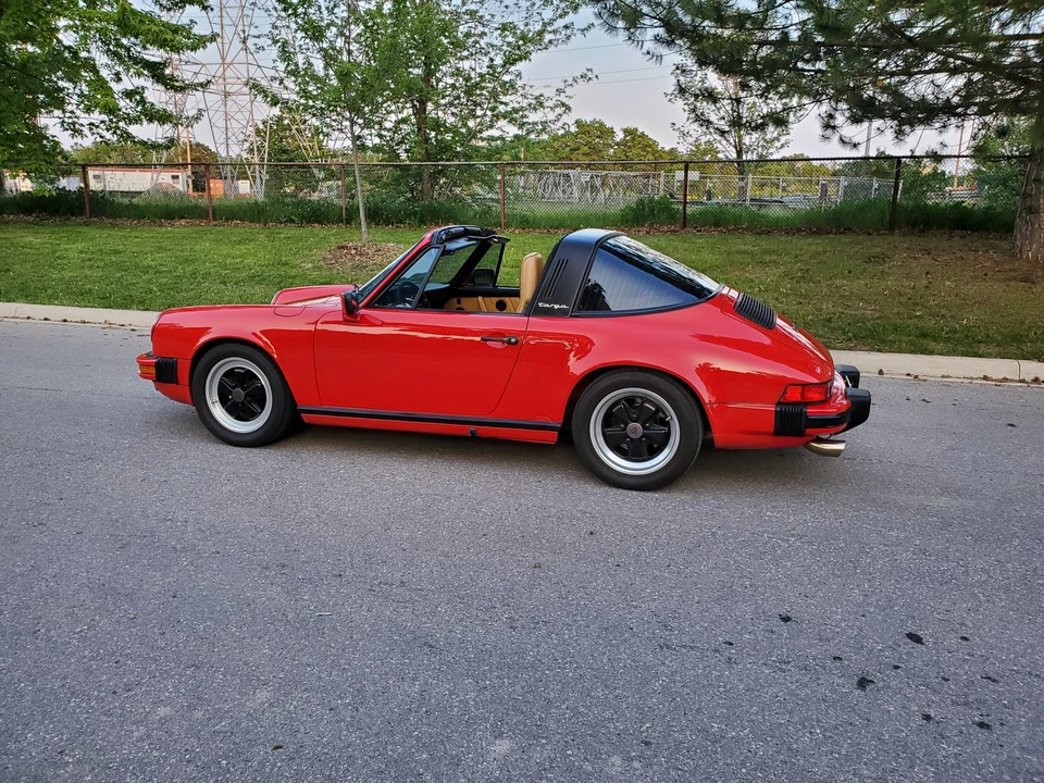 1988 Porsche 911 Carrera 3.2 - Image 7 of 31
