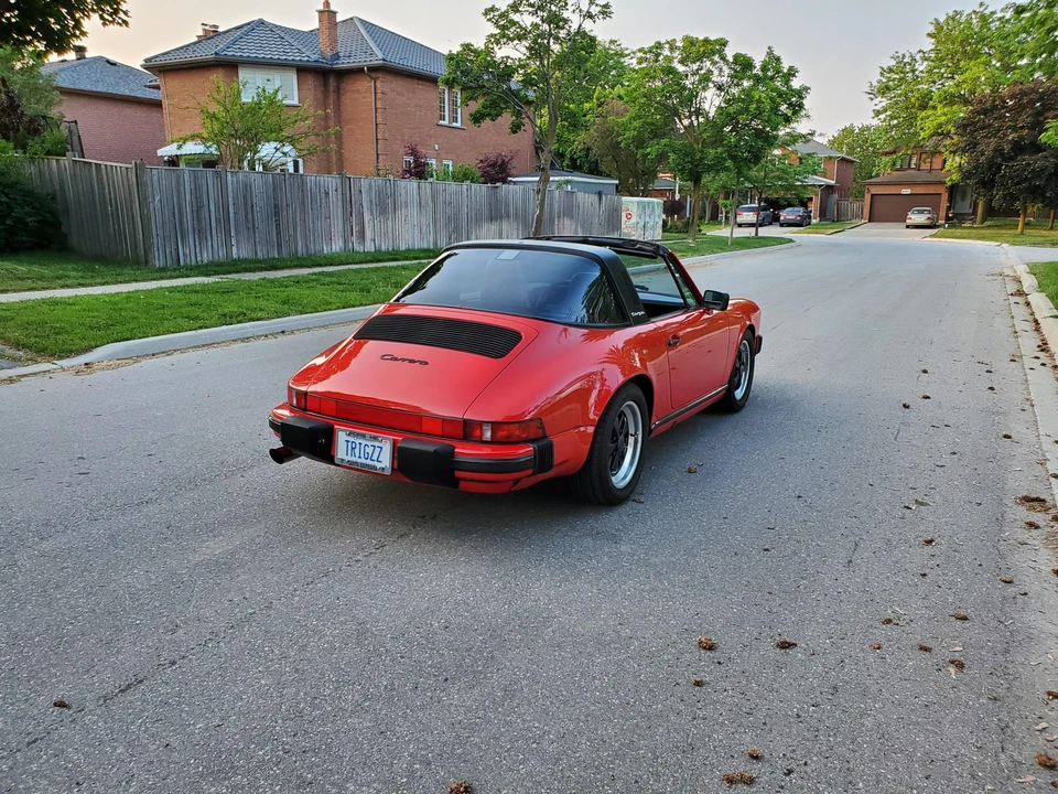 1988 Porsche 911 Carrera 3.2 - Image 10 of 31