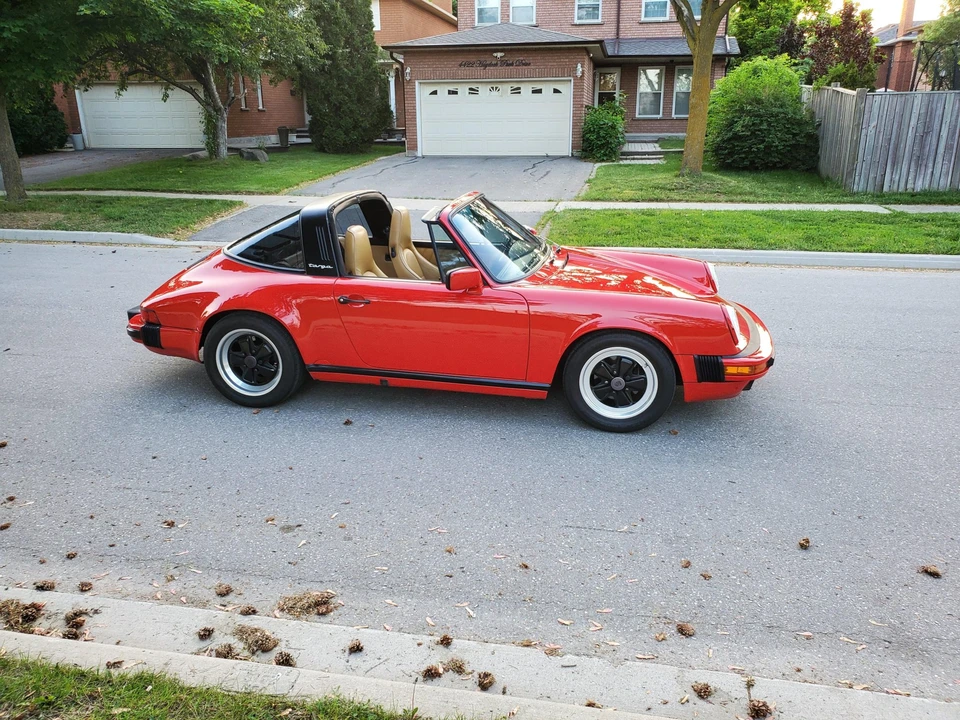 1988 Porsche 911 Carrera 3.2 - Image 13 of 31