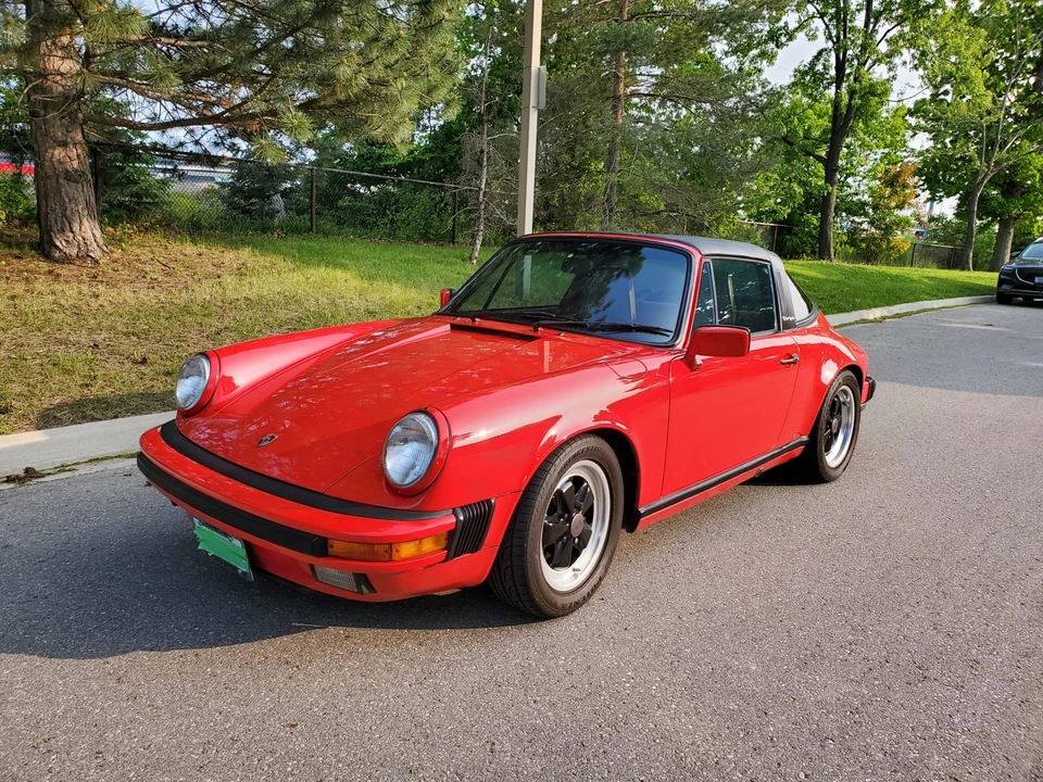 1988 Porsche 911 Carrera 3.2 - Image 16 of 31