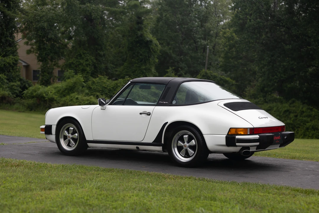 1988 Porsche 911 Carrera 3.2 - Image 13 of 31