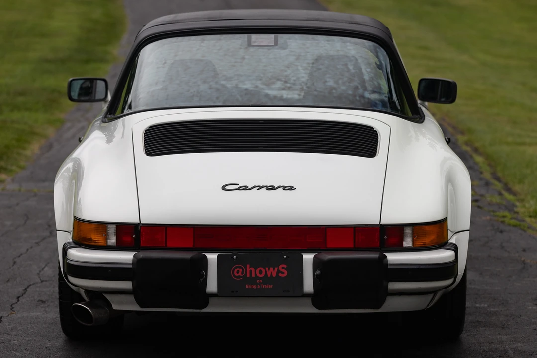 1988 Porsche 911 Carrera 3.2 - Image 17 of 31