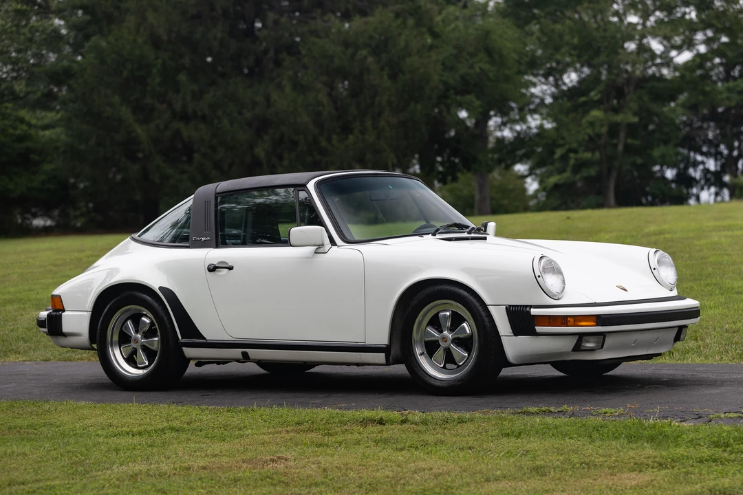 1988 Porsche 911 Carrera 3.2 - Image 23 of 31