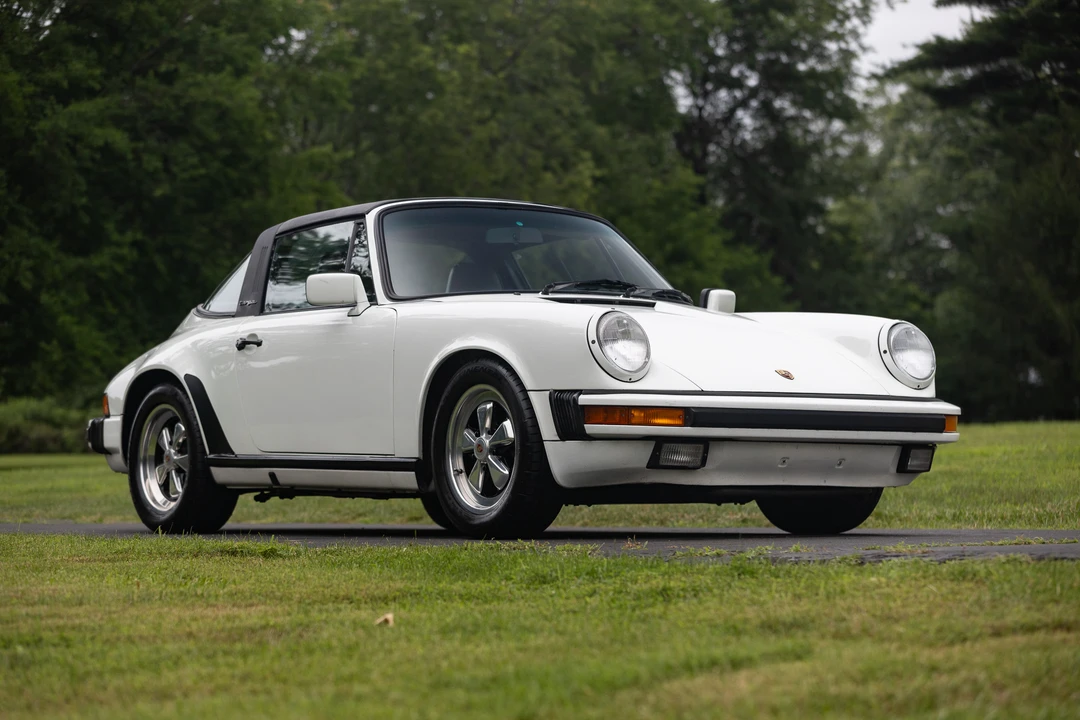 1988 Porsche 911 Carrera 3.2 - Image 27 of 31