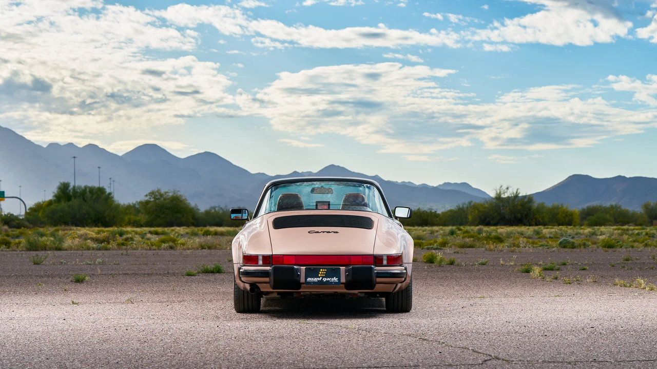 1988 Porsche 911 Carrera 3.2 - Image 15 of 31