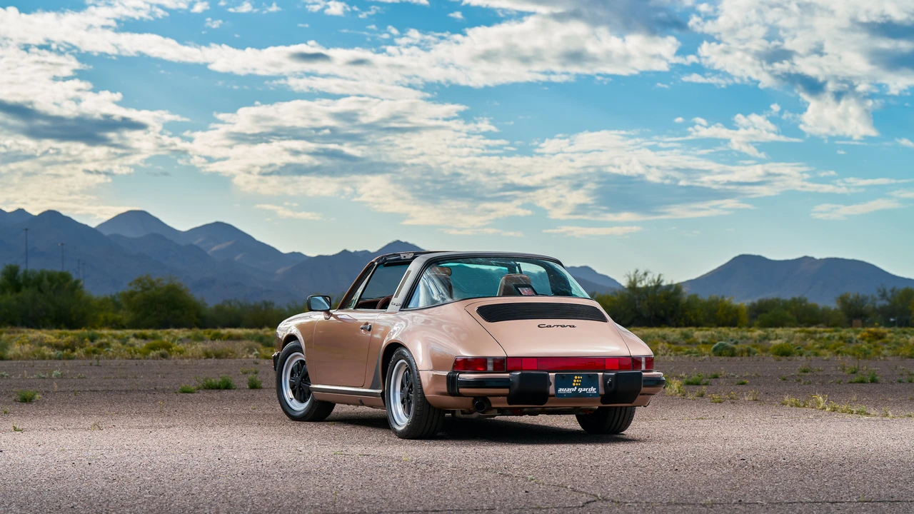 1988 Porsche 911 Carrera 3.2 - Image 22 of 31