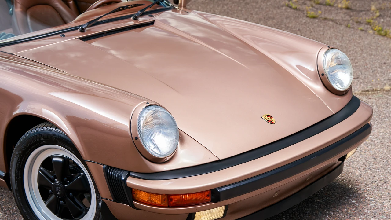 1988 Porsche 911 Carrera 3.2 - Image 30 of 31