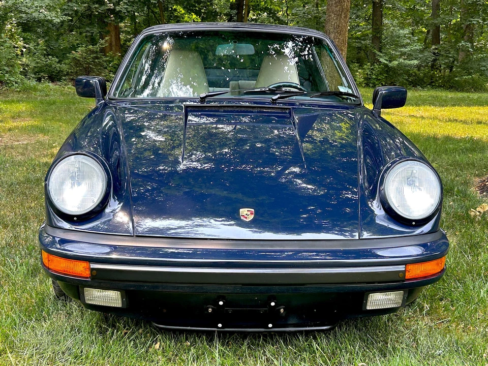 1988 Porsche 911 Carrera 3.2 - Image 4 of 31