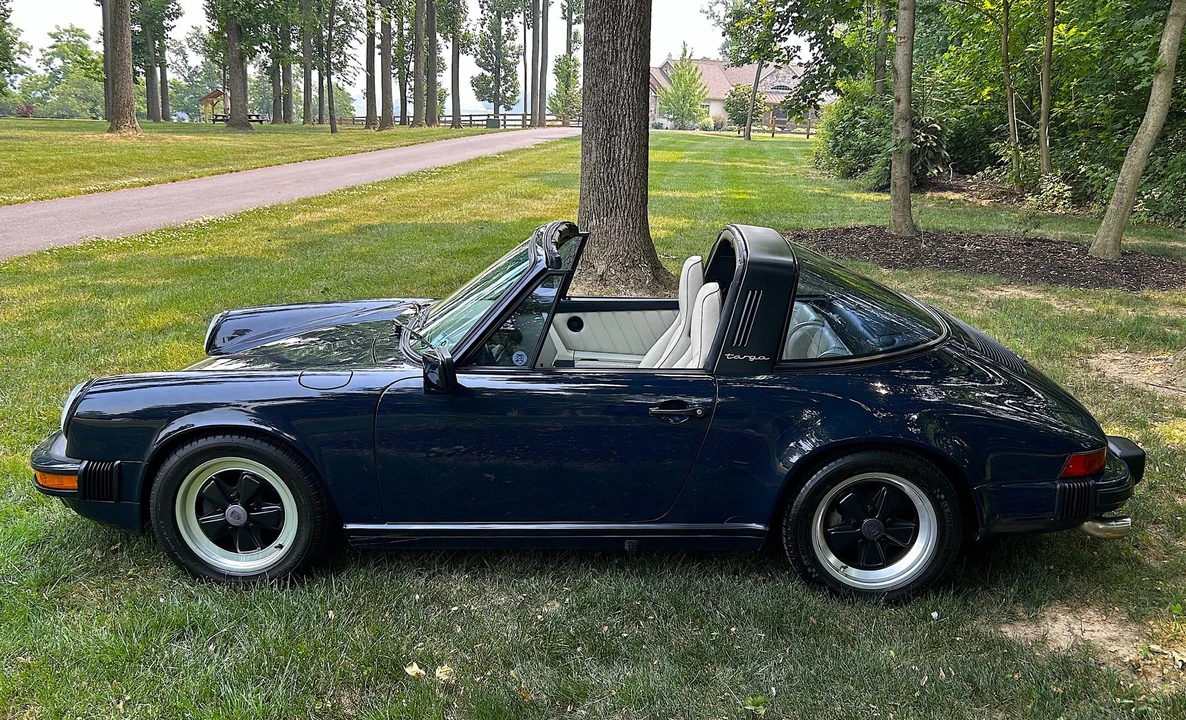 1988 Porsche 911 Carrera 3.2 - Image 19 of 31