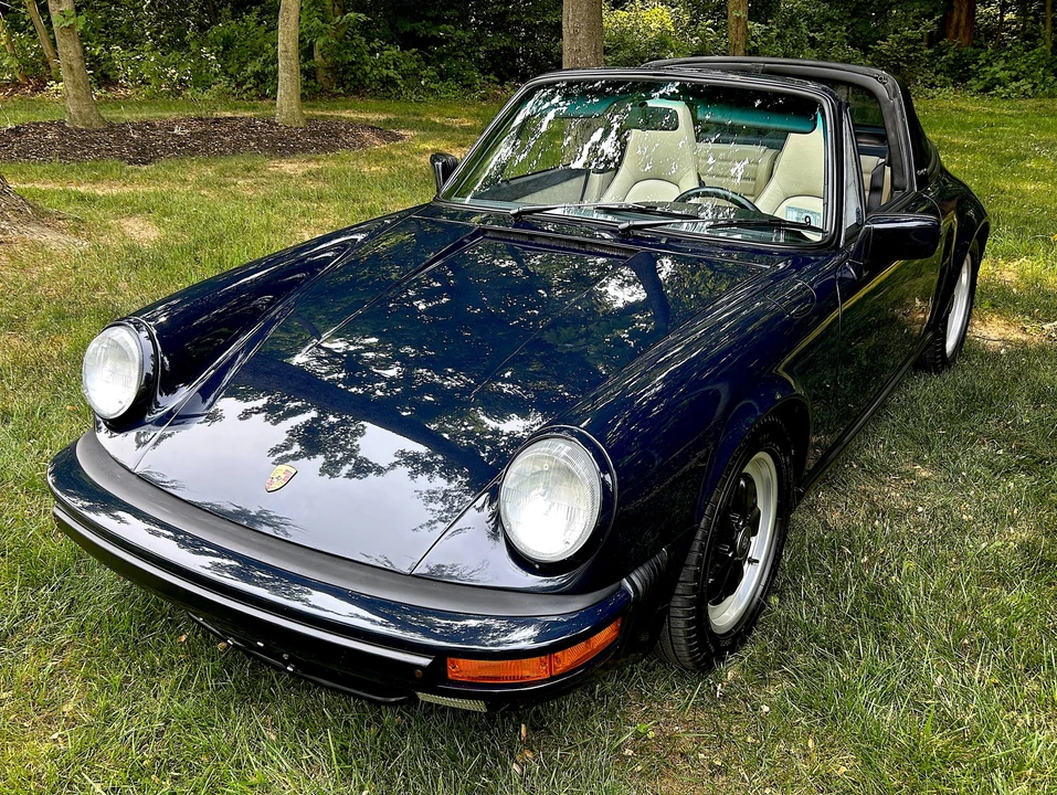 1988 Porsche 911 Carrera 3.2 - Image 2 of 31