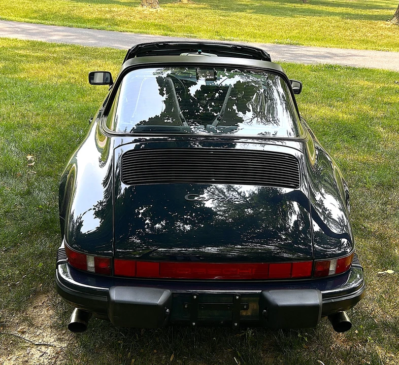 1988 Porsche 911 Carrera 3.2 - Image 16 of 31